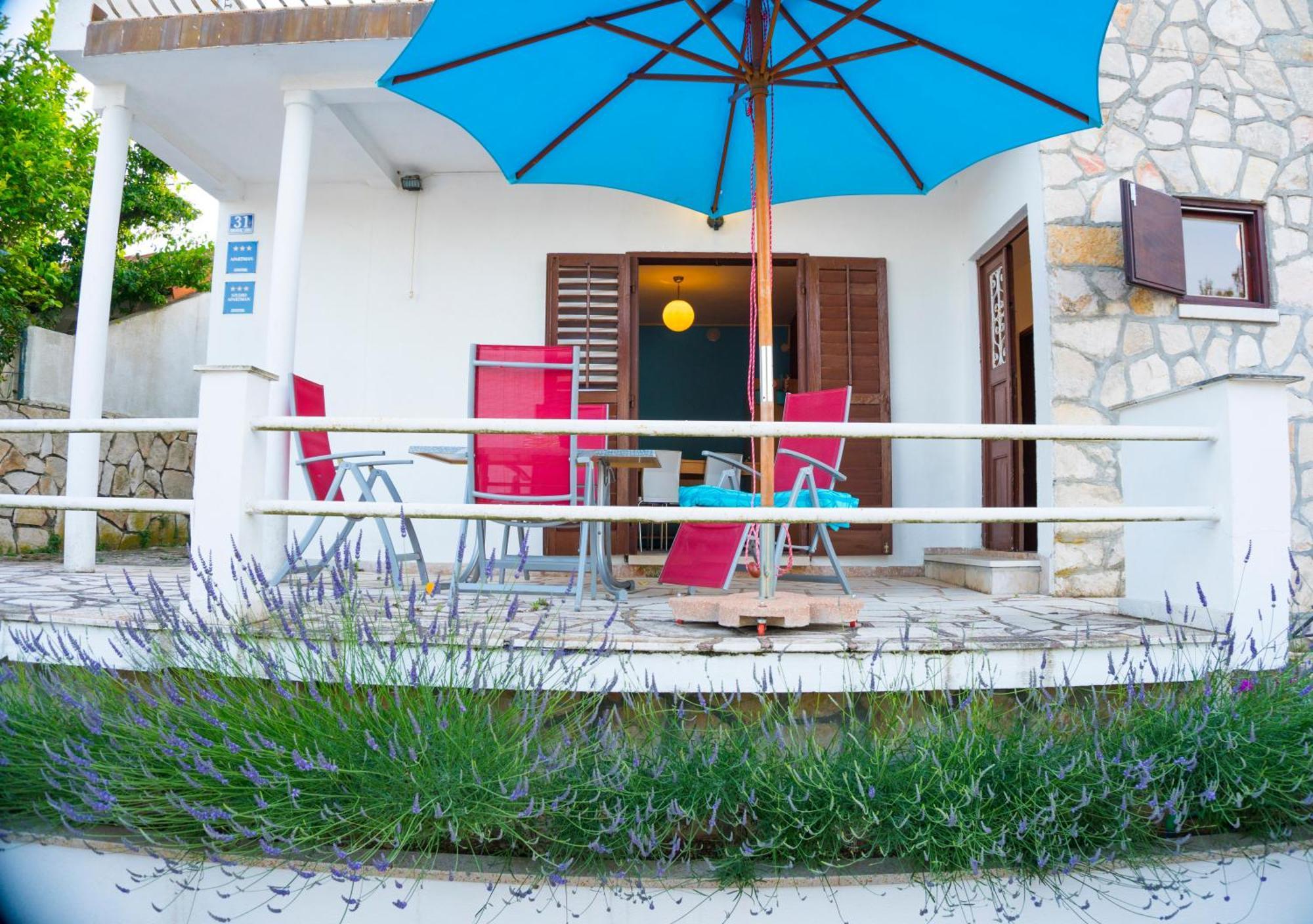 The Sea House Apartments Vis Ruang foto